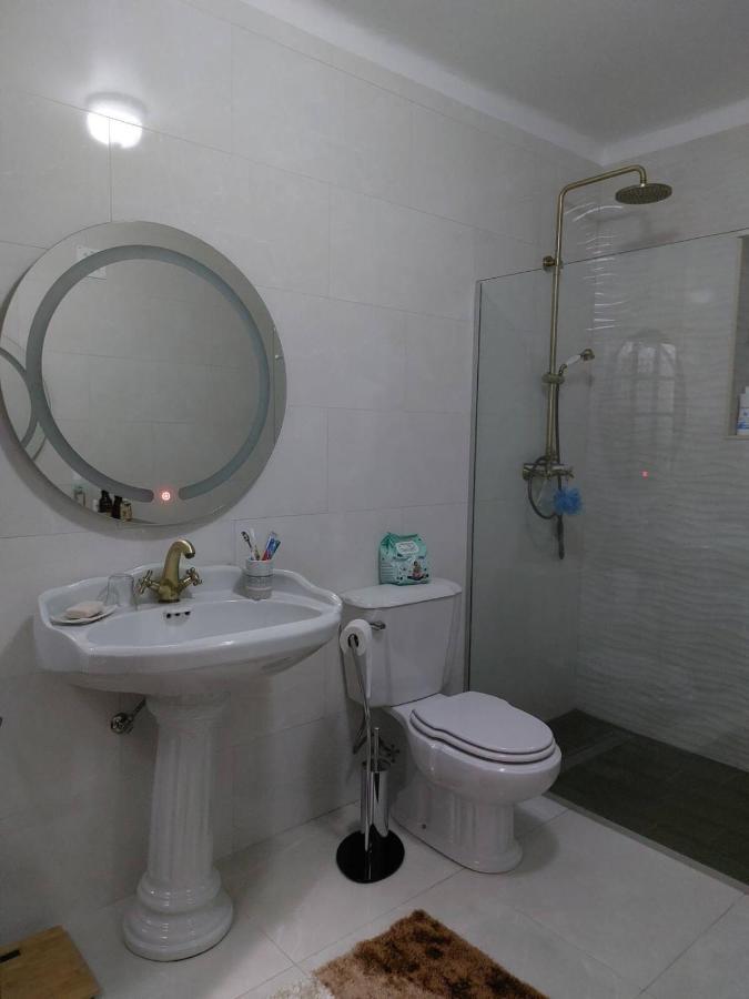 Casa Das Cales - Grande Angra do Heroísmo Buitenkant foto